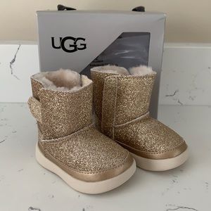 BABY UGG BOOTS